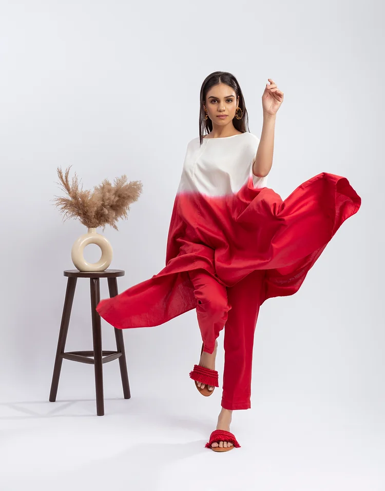 Bold Expressions: How Free Size Indo Western Apparel Redefines Self-Expression