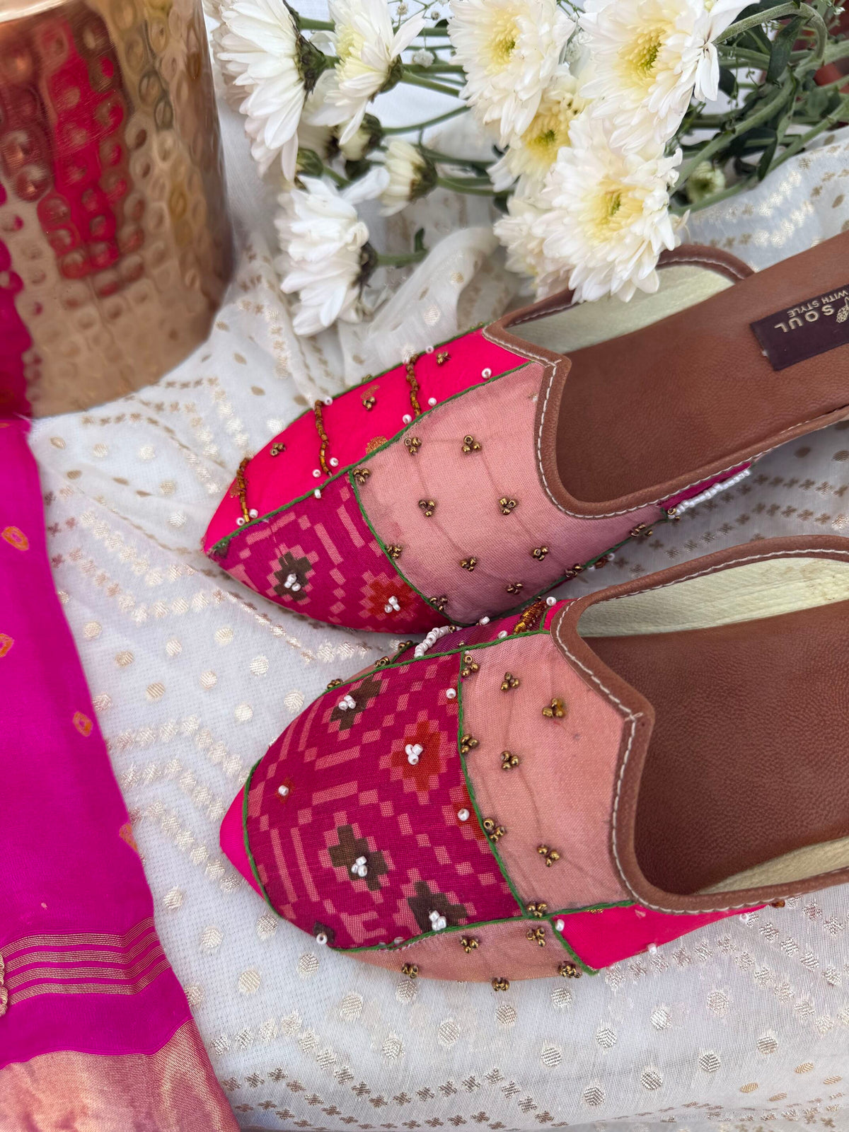Banjari Mojaris